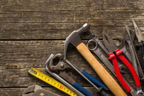 Jakob Umzug, Inhaber Tarek Shamdein, Handwerker