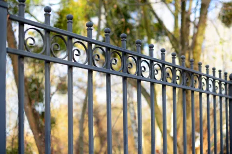  Muff Gartenbau AG, Metallzaun und Metallgeländer