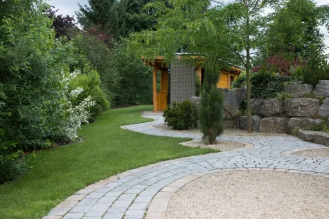  Shaqiri Gartenbau GmbH, Pflasterung