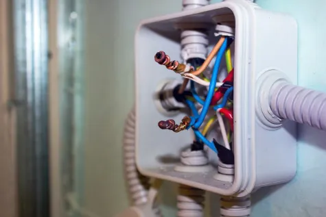 ETAVIS Arnold AG, Reparatur Elektrogeräte