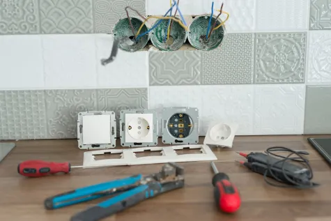 ELEKTRO FAWI GmbH, Reparatur Elektrogeräte