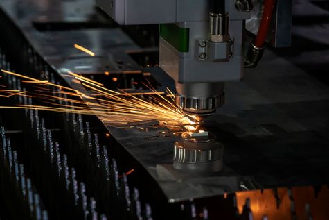 Hefti Metallbau AG, CNC Fräsen