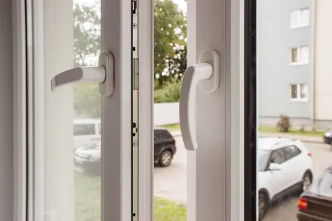 AE Fenster Türe Glas Reparatur GmbH, Kunststofffenster