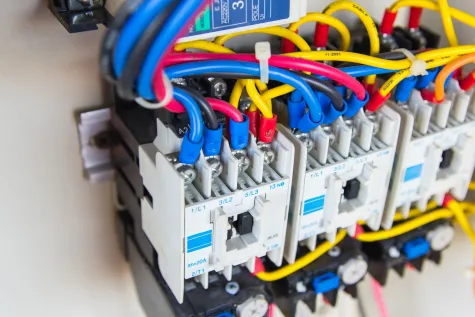  Tenic AG, Elektriker, Elektroinstallation